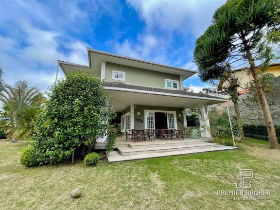 Imagem Casa à venda, 530 m² por R$ 3.600.000,00 - Várzea - Teresópolis/RJ