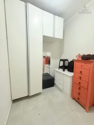 Imagem Casa Sobreposta com Entrada Individual – Nova Mirim, Praia Grande-SP