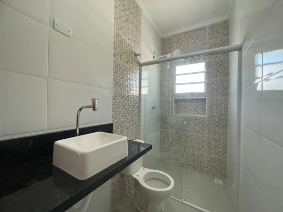 Imagem Casa para Venda em Mongaguá, Balneário Itaguai, 2 dormitórios, 1 suíte, 2 banheiros, 2 vagas