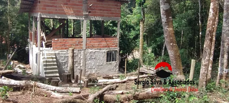 Imagem Terreno a Venda na Região da Nova Capivari em Campos do Jordão -SP.