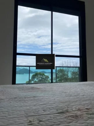 Imagem Casa em Condomínio para Venda em Ubatuba / SP no bairro Toninhas