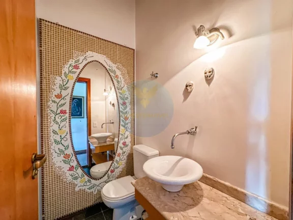 Imagem Casa em Condomínio a Venda no bairro Granja Viana - Carapicuíba, SP