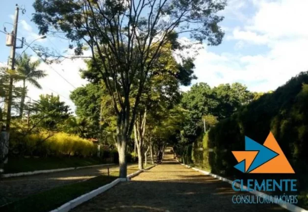 Imagem CASA E SITIO EM CONDOMINIO FECHADO TERRA FÉRTIL- MATEUS LEME MG