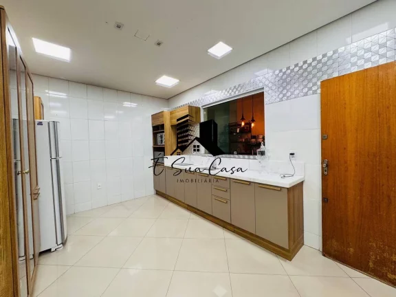 Imagem Casa à venda 3 quartos Bairro Cabral - Contagem/MG