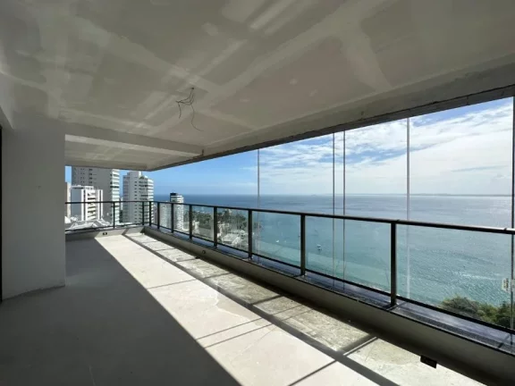 A 5ª Avenida Imóveis selecionou essa exclusivíssima unidade no MANSÃO CARYBÉ - Localizado na Ladeira da Barra - um 3 suítes novo 155,00m2 vista mar