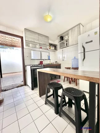 Imagem VENDO CASA DE 2 DORMITORIOS NO CONDOMÍNIO VILA BELLA - AV. TOMER DE SOUZA
