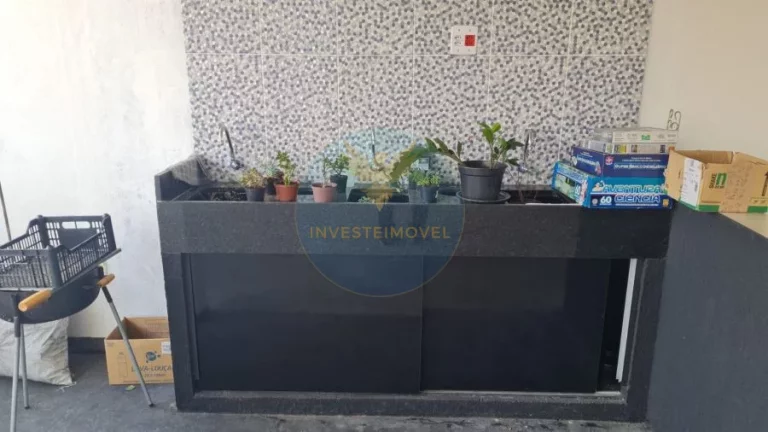 Imagem Prédio comercial à venda em Cotia com terrenos extras