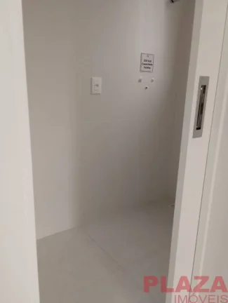 Imagem ️ Apartamento Alto Padrão – 3 Suítes | 2 Vagas | Vista Lateral para o Mar | 100m da Praia | Porto Belo
