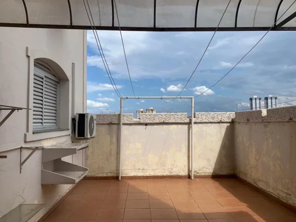 Imagem Apartamento em ótima localização, com 3 dormitórios com AE, sendo 1 suíte com ar-condicionado, ...