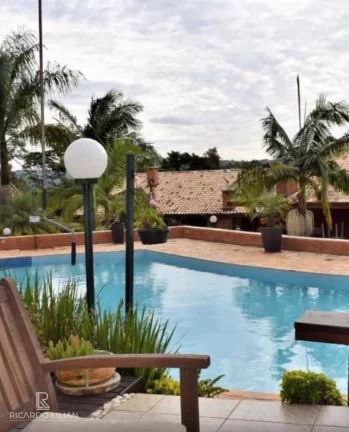 Imagem "Encante-se com esta Casa de Condomínio em Atibaia: Conforto e Lazer em um Só Lugar!"