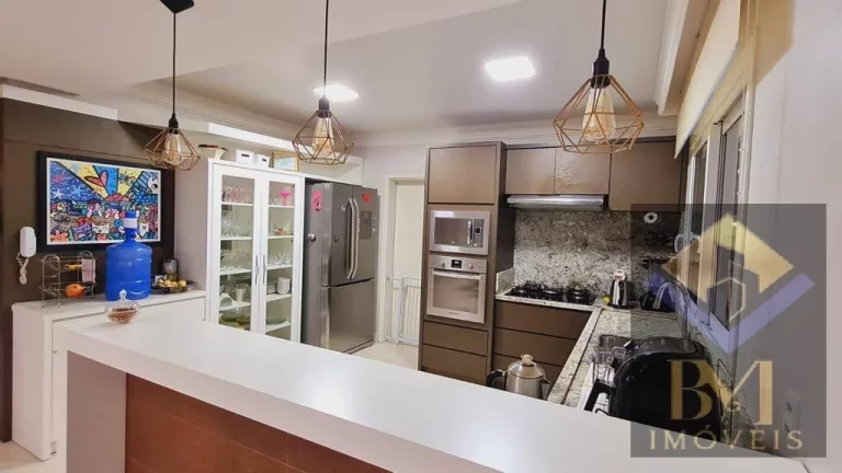 Imagem Linda casa cinematográfica alto padrão RS