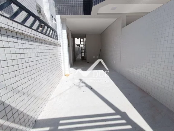 Imagem Casa com 3 dormitórios à venda, 95 m² por R$ 790.000,00 - Embaré - Santos/SP