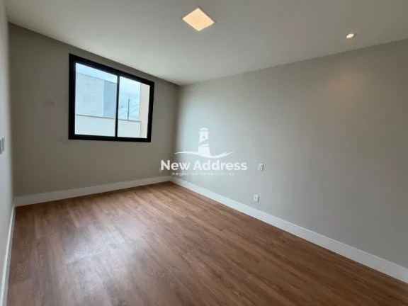 Imagem Casa térrea de alto padrão com piscina, 3 quartos e projeto moderno, ideal para quem busca conforto, integração e sofisticação.