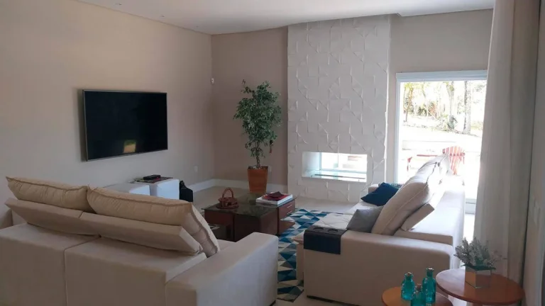 Imagem Casa de alto padrão em condomínio na represa - Bragança Paulista