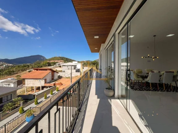 Imagem Casa dos Sonhos em Teresópolis – 4 Suítes, Área Gourmet , Piscina e Conforto na Barra do Imbuí