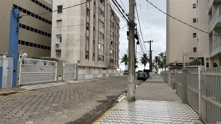 Imagem APARTAMENTO COM 40 m² - AVIAÇÃO - PRAIA GRANDE SP