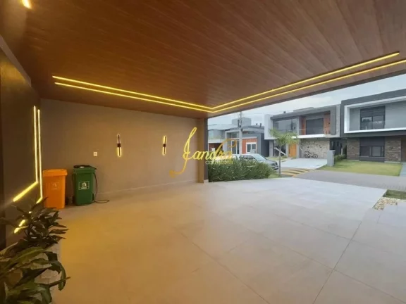 Imagem Sobrado no Sunset com 04 suítes, piscina e placa solar