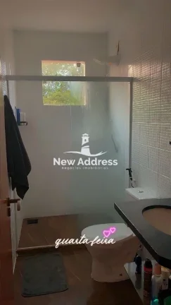 Imagem Casa duplex à venda em Interlagos, a apenas 100 metros da praia, com 3 quartos, suíte com varanda e excelente potencial para moradia ou investimento.