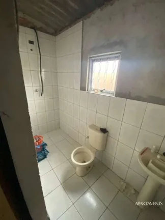 Imagem Terreno com 3 Casas com 3 vagas de carro e moto.