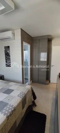 Imagem Apartamento com 3 quartos sendo 1 suíte, com área 77m², varanda , 2 vagas, garagem coberta , sol ...