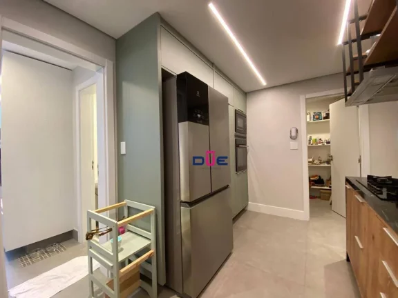 Imagem Apartamento com 3 dormitórios à venda, 197 m² por R$ 1.850.000,00 - Boqueirão - Santos/SP