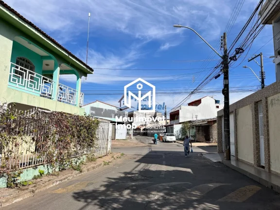 Imagem QR 2 Candangolândia Casa 2 quartos lote 128m² 2 suites 3 vagas Ac Financiamento