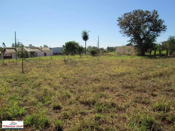 2 Terrenos Juntos à Venda no Asfalto no Jardim Lagoa Dourada, 900m2