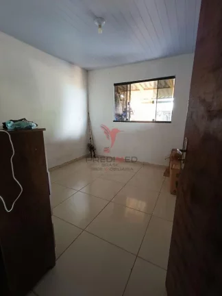 Imagem Casa de Vila em São Miguel do Iguaçu - Centro - São Miguel do Iguaçu/PR