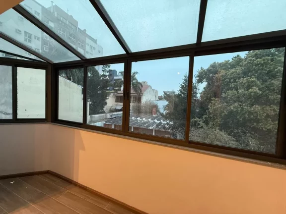 Imagem Cobertura à venda em Porto Alegre, Jardim Botânico, com 3 quartos, 230m2