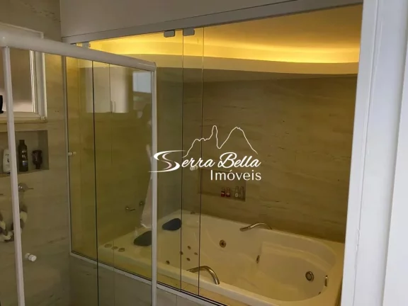 Imagem Casa Toda Mobiliada com 3 suítes 250 m² por R$ 990.000 - Panorama - Teresópolis/RJ