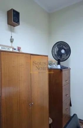 Imagem Salão com 105 m², sendo 60 m² de vão livre, conta com 2 banheiros, copa e 2 vagas de garagem. 

...