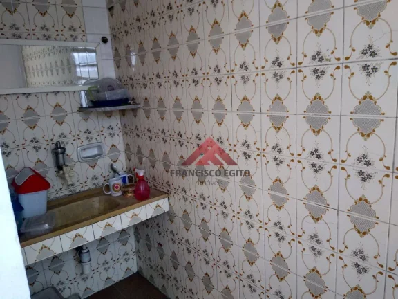 Imagem Casa com 3 dormitórios, 372m2 - venda por R$ 1.100.000 ou aluguel por R$ 6.026/mês - Nova Cidade - São Gonçalo/RJ