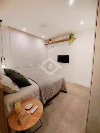 Imagem Apartamento de 1 Quarto para Venda em Copacabana com 35 m²