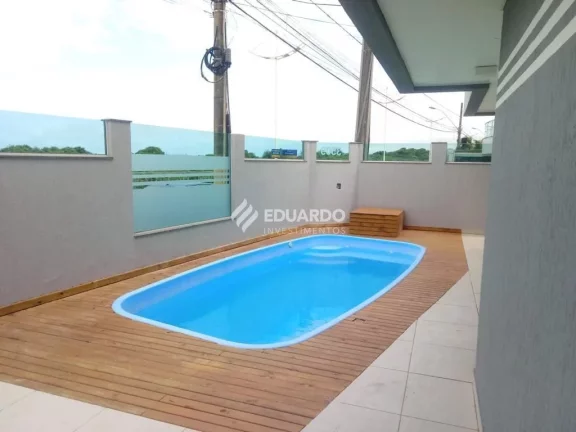 Imagem Casa Frente Mar com 7 dormitórios à venda sendo 5 suítes, 425 m² – Meia Praia –