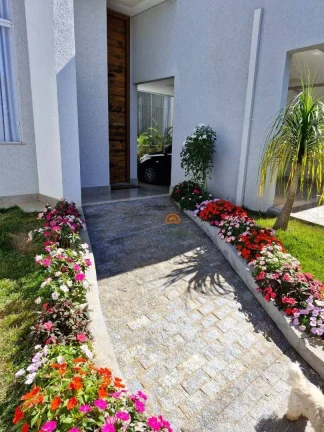 Imagem Casa com 3 dormitórios à venda, 176 m² por R$ 1.480.000,00 - Lundceia - Lagoa Santa/MG