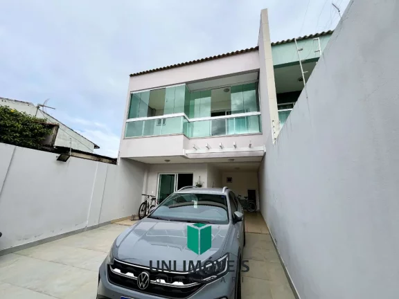 Imagem Casa duplex à venda 03 suítes em Itapebussu em Guarapari, por R$750.000, com área de churrasqueira