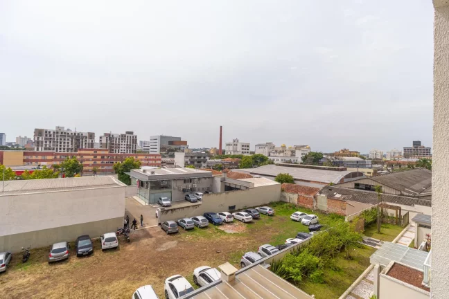 Imagem Apartamento de 2 quartos no bairro Rebouças
