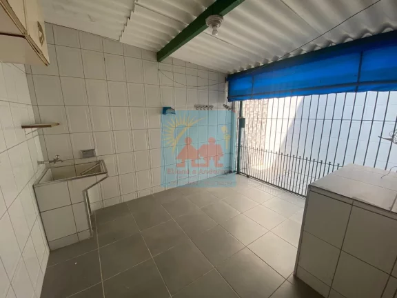 Imagem Excelente Oportunidade: Sobrado próximo à Praia na Ocian, a apenas 400 metros do mar! 457mil