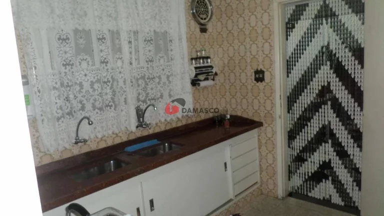 Imagem Sobrado à venda 3 Quartos, 2 Vagas, 215M², Jardim Guairaca, São Paulo - SP