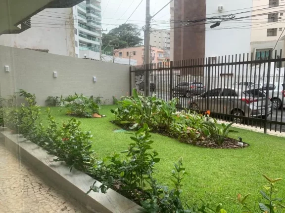 Imagem A 5ª Avenida Selecionou esse espaçoso 4/4, suite, lavabo, 225,48m2 de área privativa com 02 vagas soltas no melhor da Barra: por apenas R$1.200.000,00