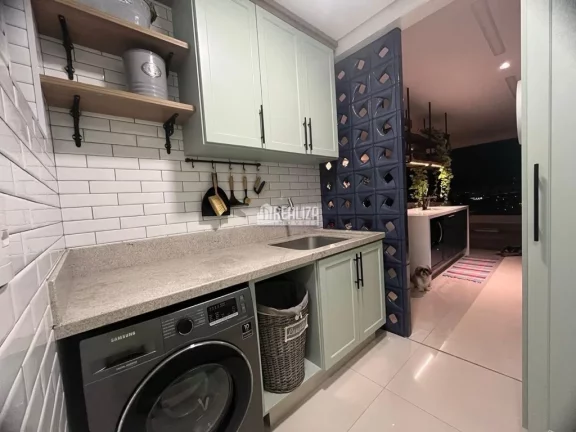 Imagem Exclusivo apartamento de Alto Padrão 3 suítes no bairro Santa Maria no Condominio Golden Gren Uberaba.