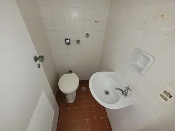 Imagem PITANGUEIRAS - LINDO APARTAMENTO COM VISTA AO MAR, 4 DORMITÓRIOS, 2 VAGAS, PITANGUEIRAS.