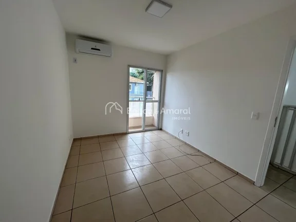 Imagem Sobrado à venda com 3 dormitórios, sendo 1 suíte. Todos os quartos contam com ar-condicionado e a...