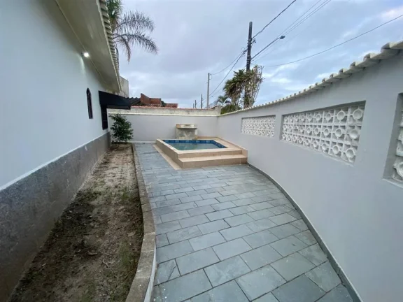 Imagem CASA COM 132 m² - ITAGUAÍ - MONGAGUA SP