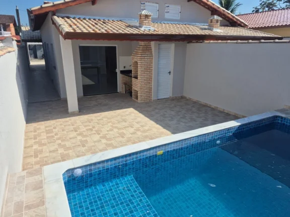 Imagem Casa para Venda em Itanhaém, Tupy, 2 dormitórios, 1 suíte, 1 banheiro, 3 vagas
