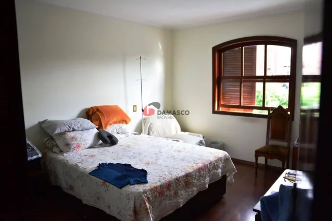 Imagem Casa à venda 3 Quartos, 1 Suite, 6 Vagas, 361M², Jardim São Caetano, São Caetano do Sul - SP