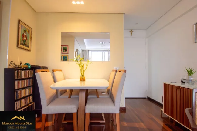 Imagem Apartamento Reformado para venda em Santa Cecília com 1 Dormitório ( quarto), 48m² e 1 Vaga de Garagem