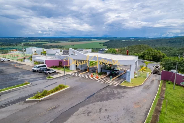 Foto do imóvel: Excelente lote à venda: com uma vista livre perfeita para a reserva.