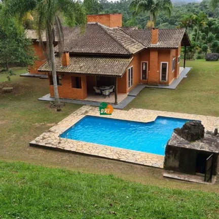 Imagem Chácara para Venda em São Roque, Centro (canguera), 3 dormitórios, 2 suítes, 1 banheiro
