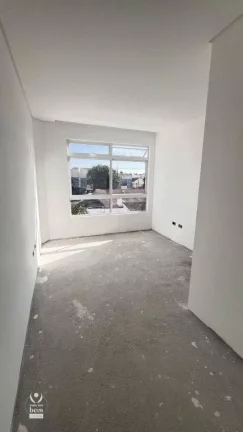 Imagem Sobrado em condomínio fechado, 3 Quartos, suíte, terraço com churrasqueira e 1 vaga a venda no Boqueirão (Estuda Permuta)